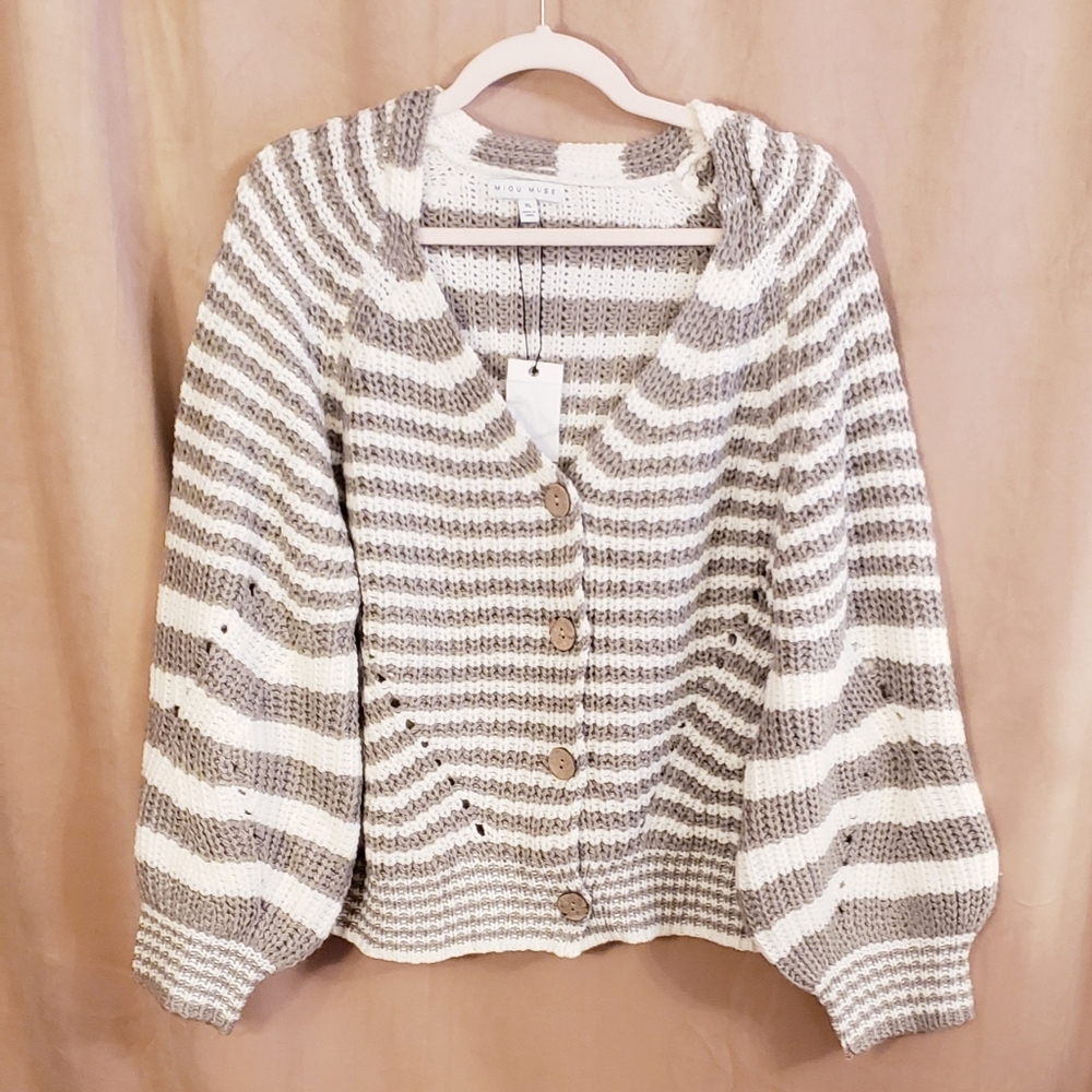 VICI COLLECTION AUSTEN STRIPED BUTTON FRONT KNIT CARDIGAN - Picture 9 of 11